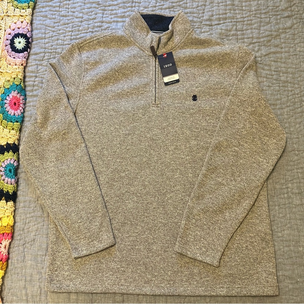 NWT Izod Men's Grey Zip-Up Sweater